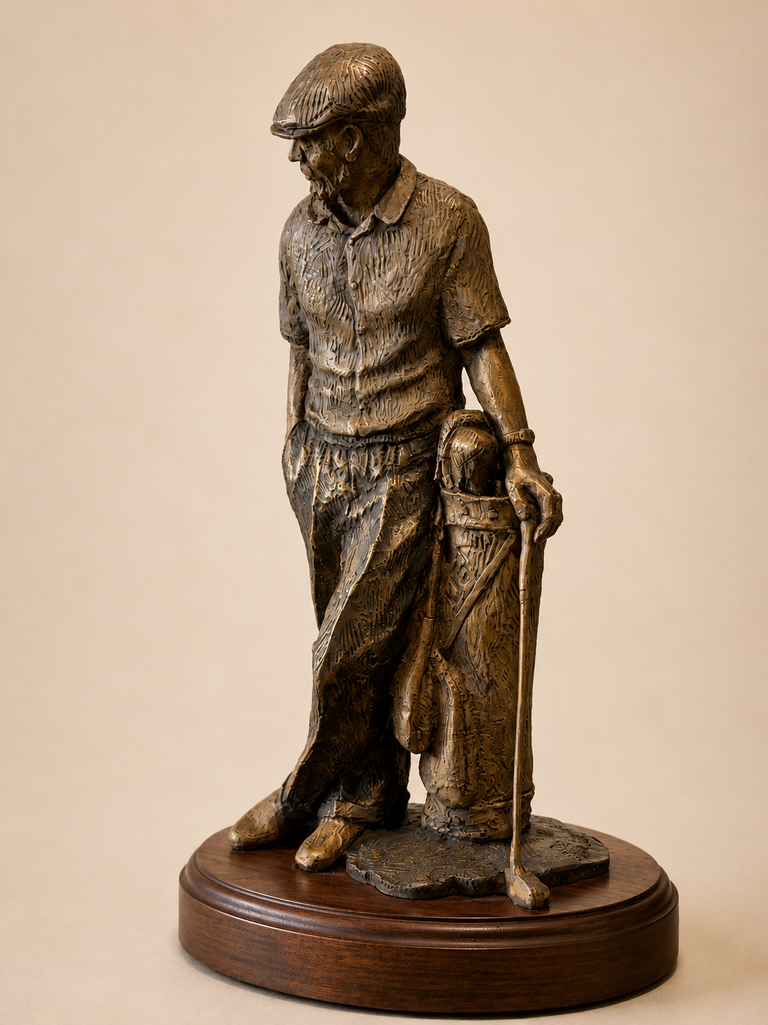 The Casual Golfer Bronze